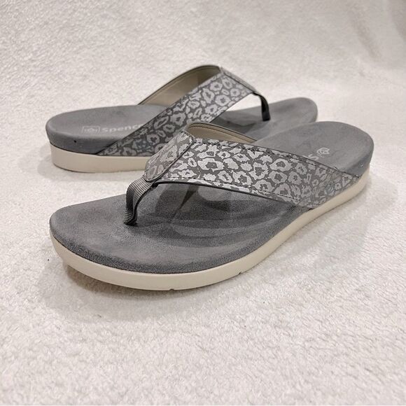 Spenco Orthotic Thong Sandals in Grey Shimmer Cheetah Print 9.5 - Picture 4 of 15